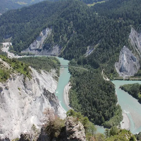 Jugendherberge Trin-2